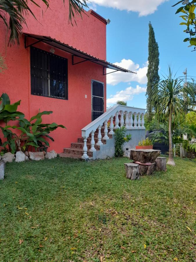 Villa lirios Valladolid  Esterno foto